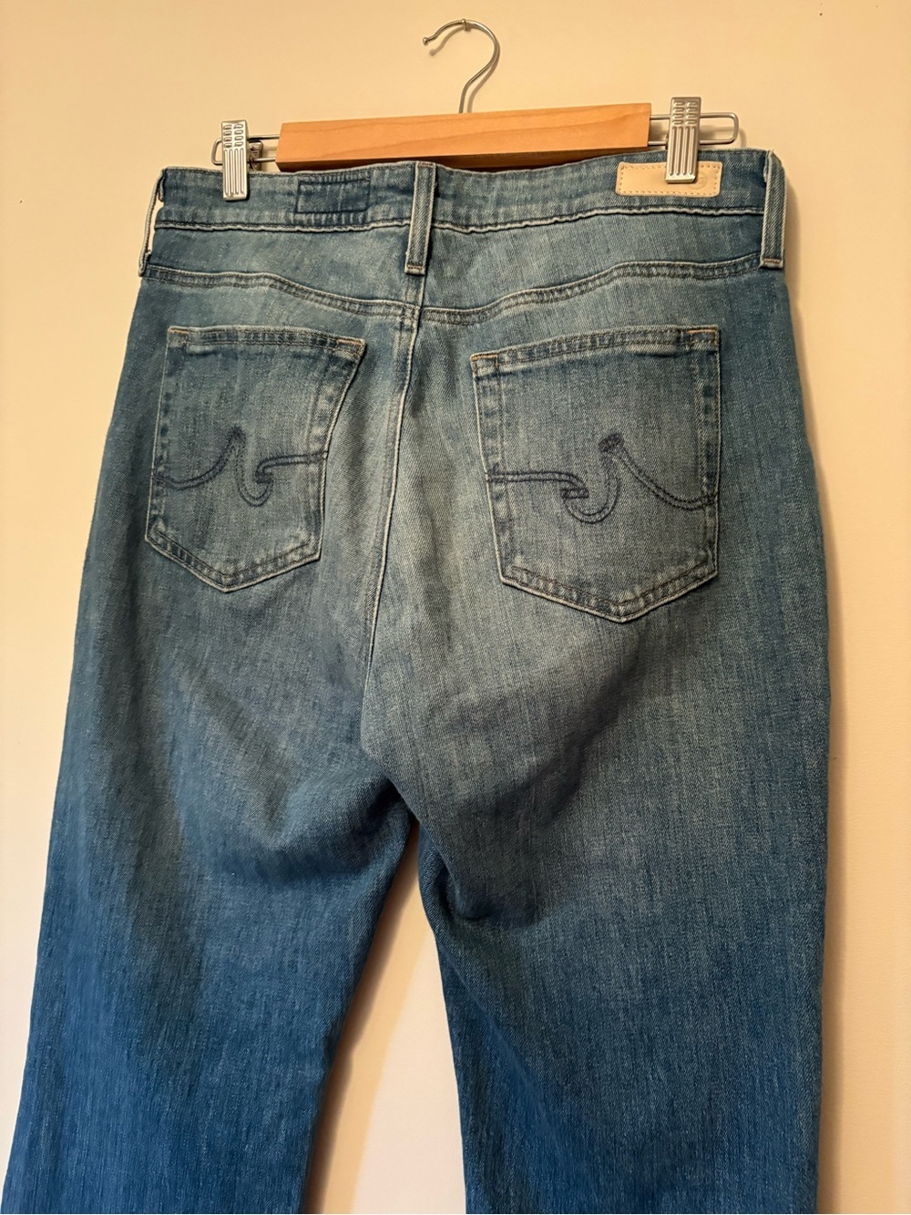 AG Jeans Farrah Boot 18 Years Bisou Mid High Rise Light Wash 30x32 - Picture 6 of 11